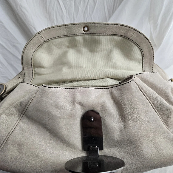 Badgley Mischka Vintage Satchel EUC - Picture 13 of 16